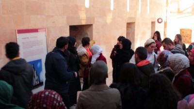  Tarihi İshak Paşa Sarayı'nda ziyaretçi yoğunluğu 