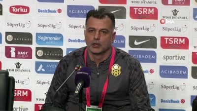 Murat Şahin: “2-1’lik mağlubiyetten maçı çevirip uzatmalarda gol yemek bizi üzdü”