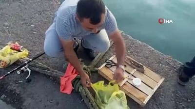 amator balikci -  Akçakoca sahili olta balıkçılarının gözde mekanı halinde geldi  Videosu