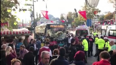 Beşiktaş'ta otobüs durağa daldı