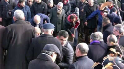  Bülent Kerimoğlu’nun babası Ardahan'da toprağa verildi