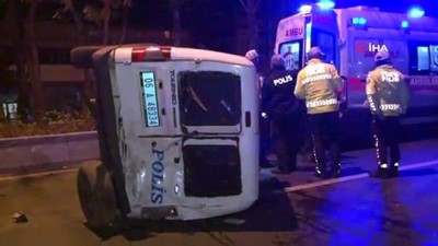  Ankara’da minibüs polis aracına çarptı: 2’si polis 4 yaralı 