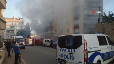  Apartmanda çıkan yangında mahsur kalan şahsı itfaiye kurtardı