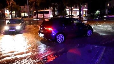 Bodrum'da sağanak etkili oldu (2) - MUĞLA 