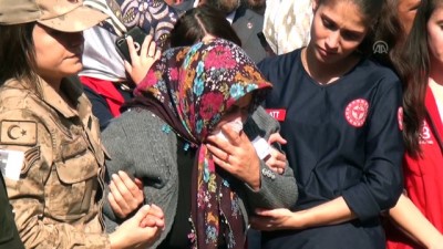 Şehit İstihkam Uzman Çavuş Topçu son yolculuğa uğurlandı - OSMANİYE 
