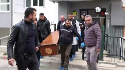  Üniversite öğrencisi kızını ziyarete gelen baba apartta ölü bulundu 