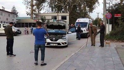 kadin surucu - Yeni aldığı otomobille kaza yapan sürücü gözyaşlarını tutamadı - DÜZCE  Videosu