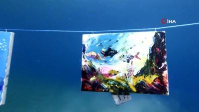 ressam -  Fethiye'de denizaltında resim sergisi Videosu