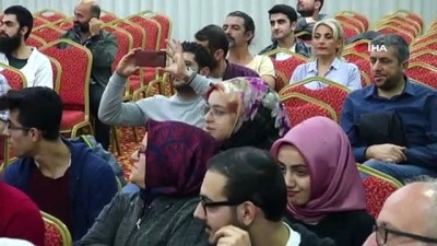  Mete Yarar: “Askerime laf söylenmesini dayak yemiş gibi kabul ediyorum” 