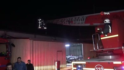 tekstil fabrikasi -  Tekstil fabrikasında korkutan yangın  Videosu