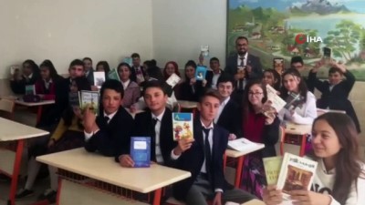 kitaplik -  Öğrencilerden köy okullarına kitap desteği  Videosu