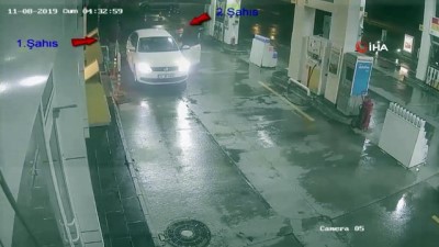 hirsiz -  Akaryakıt istasyonunda hırsızlık anı kamerada  Videosu
