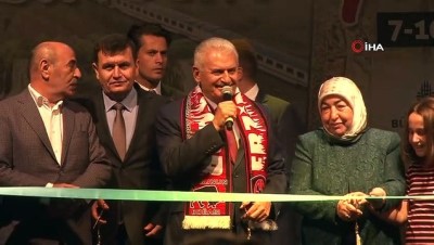 milletvekili -  Binali Yıldırım'a Maltepe’de yoğun ilgi Videosu