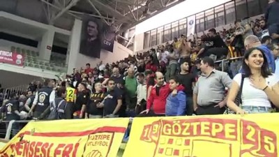 voleybol maci - Göztepe-Karşıyaka voleybol maçı - Olaylar nedeniyle tribünlerin boşaltıldı - İZMİR Videosu