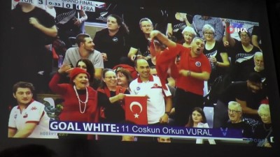 odul toreni - Türkiye'ye 49 uluslararası madalya kazandıran milli sporcular onur gecesinde buluştu Videosu