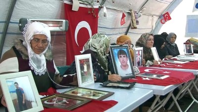  HDP önündeki ailelerin evlat nöbeti 90’ncı gününde devam ediyor 