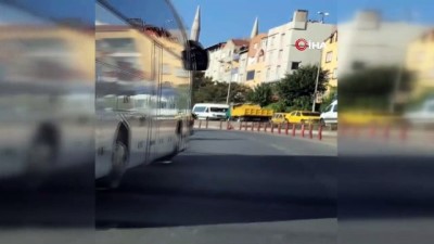  İstanbul’da patenli gencin tehlikeli yolculuğu kamerada 