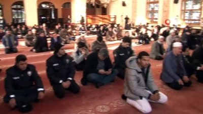 sivil sehit -  Beşiktaş’taki terör saldırısında şehit olanlar için mevlid-i şerif okutuldu Videosu