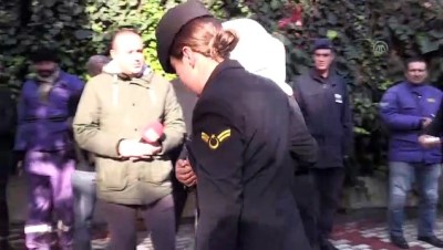 Şehit Astsubay Esma Çevik'in cenazesi Ataköy 5. Kısım Camisi'ne getirildi - İSTANBUL 