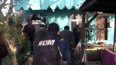 icki sisesi -  Arnavutköy'de sahte içki deposuna baskın  Videosu
