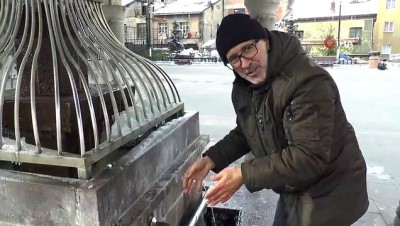 gesi -  Erzurum’da şadırvanlar buz tuttu, termometreler eksi 15 dereceyi gösterdi  Videosu