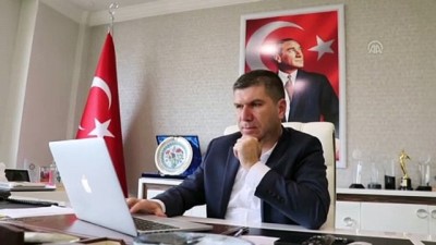 flamingo - Burdur Belediye Başkanı Ercengiz, AA'nın 'Yılın Fotoğrafları' oylamasına katıldı  Videosu