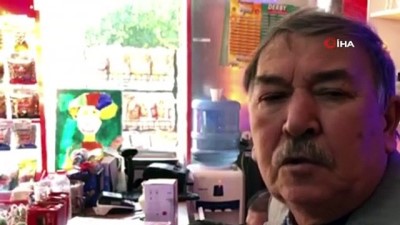 tekel bayisi -  Haraç almak için geldiler, dayak yiyip böyle gittiler  Videosu