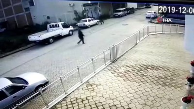 adam yaralama -  Park halindeki araçtan para çalan hırsızlar kamerada Videosu