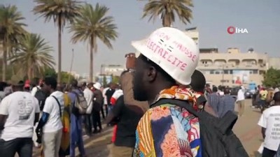  - Senegalliler, elektrik zammını protesto etti 