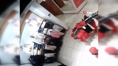 giyim magazasi -  Anne kız hırsızlık yaparken kameralara yakalandı Videosu