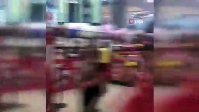 kiz cocugu -  - Filipinler'deki depremde 3 kişi öldü Videosu