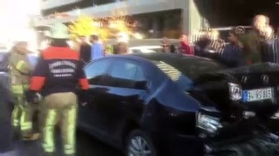 Ümraniye'deki zincirleme trafik kazasında 3 kişi yaralandı - İSTANBUL 