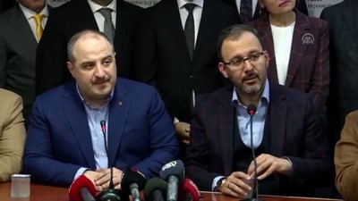 Varank: '(Meclis'te muhalefet milletvekilleri ile tartışma) O kürsü muhalefet partilerinin babalarının tapulu malı değil, Milletin kürsüsü' - ANKARA 