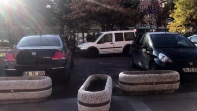 kirkoy - Bakırköy'de komşularını darbettiği gerekçesiyle 3 kişi gözaltına alındı - İSTANBUL  Videosu