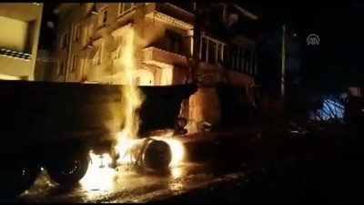 gaz akisi - Kamyonda çıkan yangın kontrol altına alındı - SAKARYA Videosu