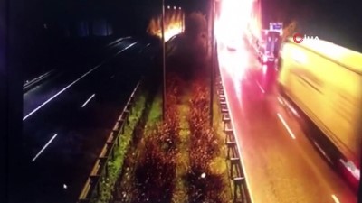 emniyet seridi -  Ordu’da tünel girişindeki feci kaza kamerada  Videosu