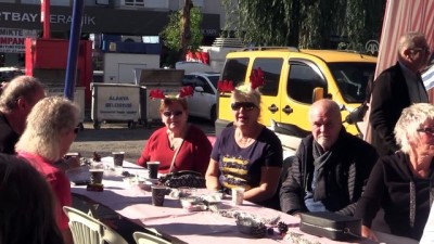 kermes - Antalya'da yaşayan Almanlar eğitime destek için kermes düzenledi - ANTALYA  Videosu