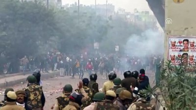 kapsam disi - Hindistan'da protestolar sürüyor - YENİ DELHİ Videosu