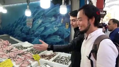 belediye baskan yardimcisi -  Japon gezgin Türkiye'de Müslüman oldu Videosu
