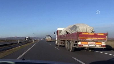 askeri konvoy - Suriye sınırına arazi aracı ve mühimmat takviyesi - KİLİS Videosu