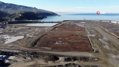 tas ocagi -  Dolgu çalışmalarının yüzde 52'si tamamlanan Rize-Artvin Havalimanı inşaatı böyle görüntülendi  Videosu