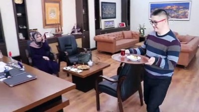 sosyal sorumluluk - Down sendromlu Emre'nin hayalini Başkan Köse gerçekleştirdi - KARABÜK Videosu