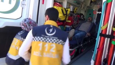 kadin sofor -  Kadın ambulans şoförü yollara ve zamana meydan okuyor  Videosu