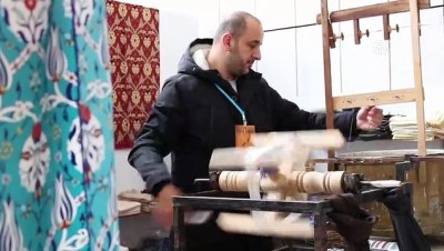 ipek dokuma - İpek üretimini sanatla ihracata dönüştürdü - KONYA  Videosu