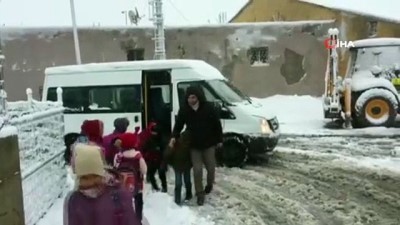 meteoroloji -  Bingöl’ün Karlıova ve Yedisu ilçeleri güne karla uyandı  Videosu