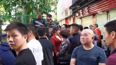 metro insaati -  - Çin'de metro inşaatında yol çöktü: 3 kişi kayıp  Videosu