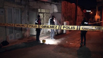 saglik ekibi -  Kiracı ev sahibini pompalı tüfekle öldürdü  Videosu