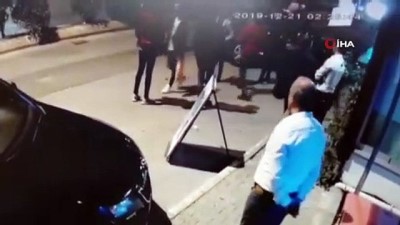 bicakli kavga -  Maltepe’de 3 kişinin yaralandığı dehşet anları kamerada  Videosu