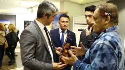 festival -  Sığla ağacından yapılan keman görücüye çıktı Videosu