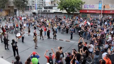 Şili'deki gösteriler durulmuyor - SANTİAGO